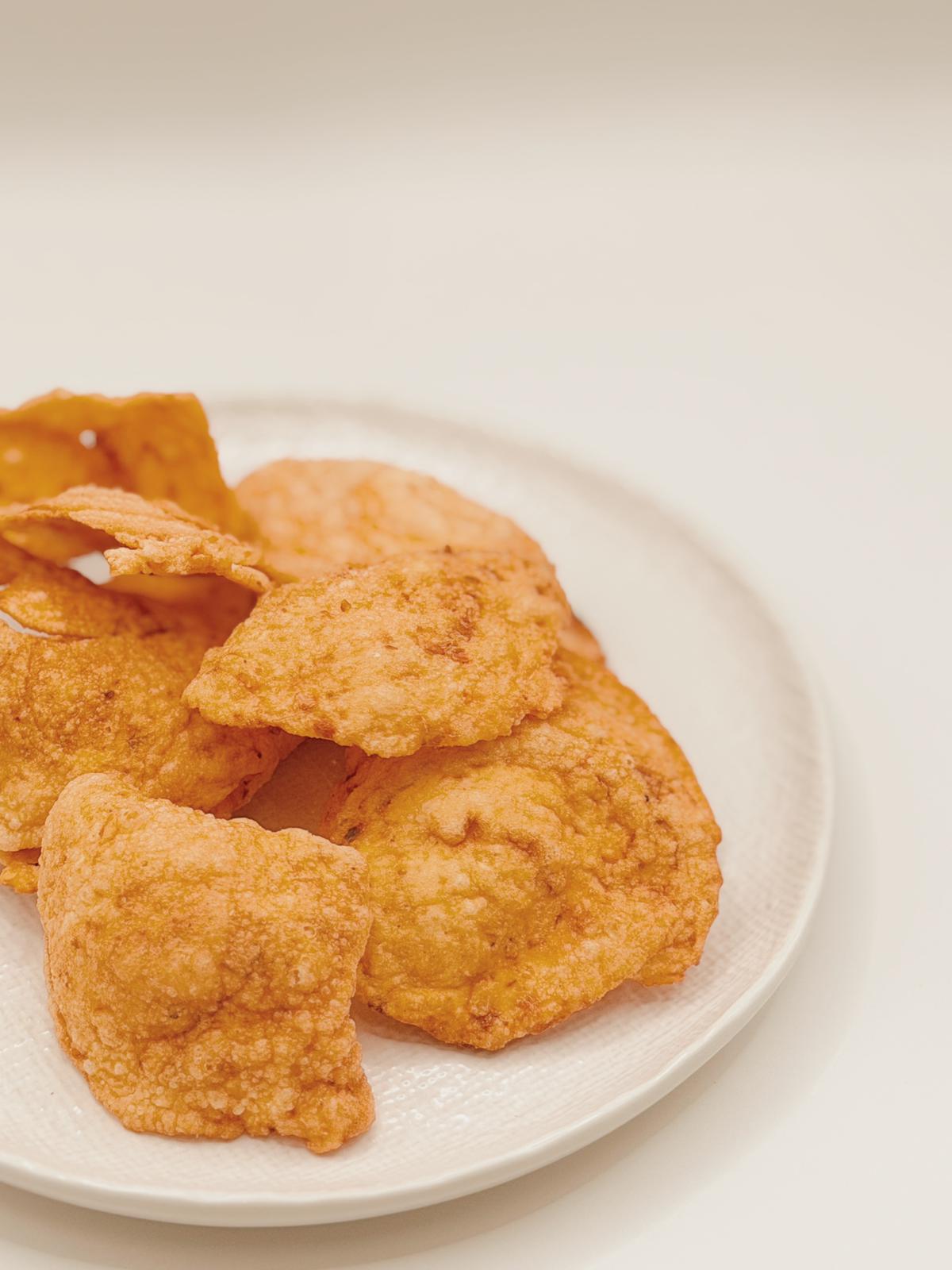 Signature Crackers & Chips